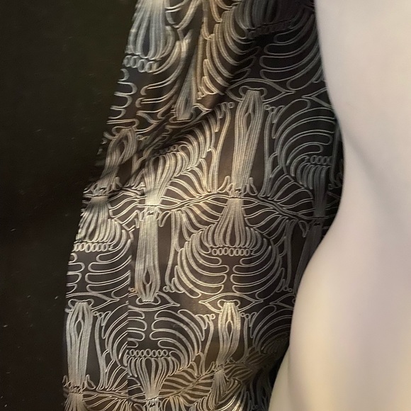 Coat - Picture 5 of 10